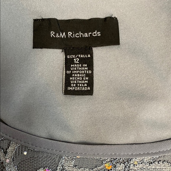R & M Richards Gray Lace Blouse Size 12 Embellished Sequins Jacket & Blouse - Picture 5 of 7